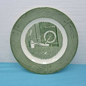 Royal Homestead Colonial Green Spinning Wheel Plate 6.5"